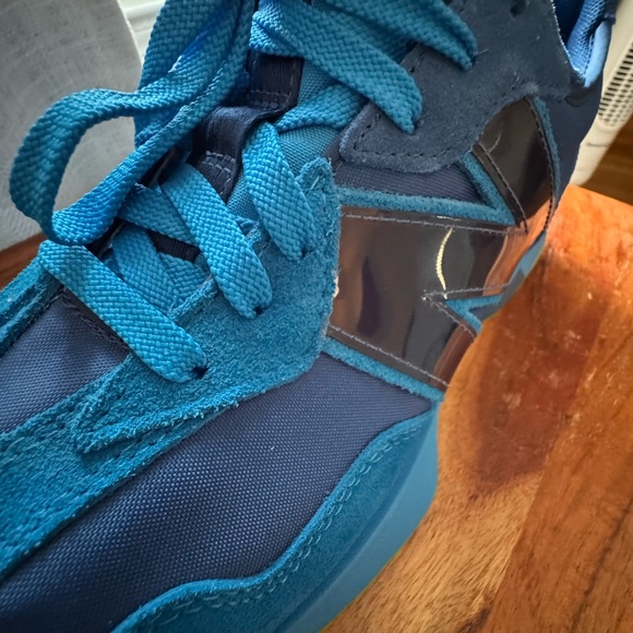 New Balance Jolly Rancher x 327 ‘Blue Raspberry’ - Picture 9 of 12